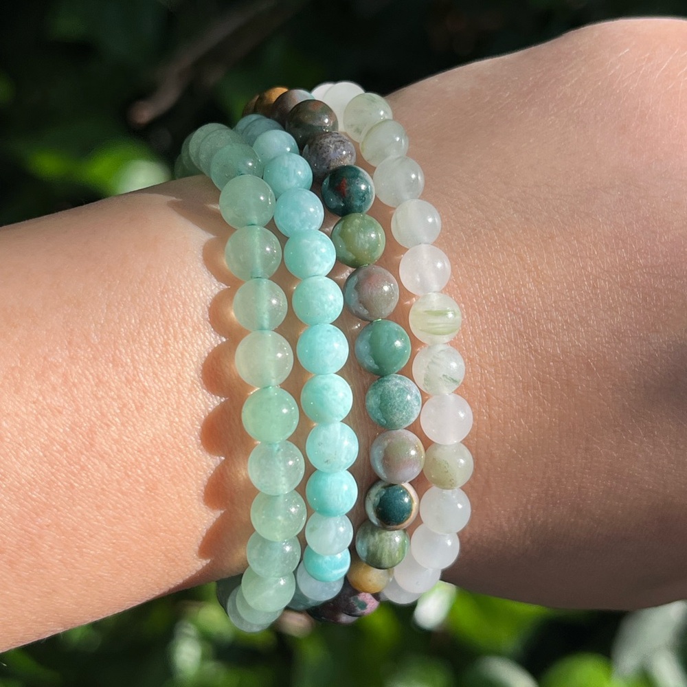 Dainty‎ 6mm green bracelet set
